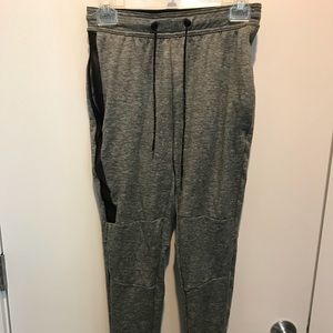 Men’s AE Active Flex Joggers